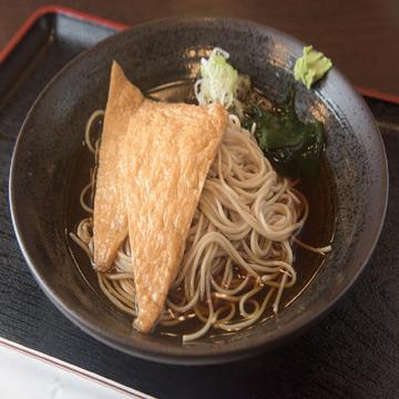 冷やしぶっかけきつねそば