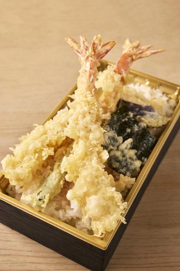 天然エビの天丼