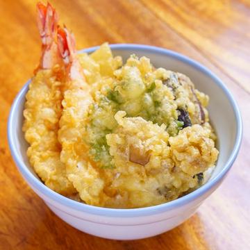 海老と野菜の天丼