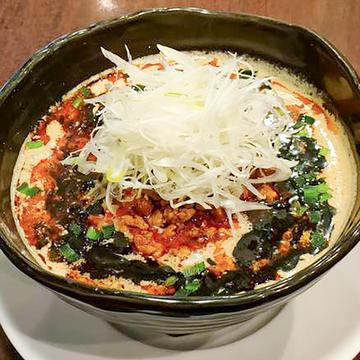 黒ごま担々麺 中辛