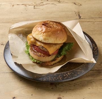 ナワデイズ チェダーチーズバーガー