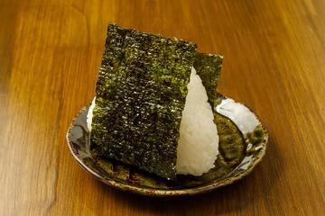 自家製おにぎり(うま塩)