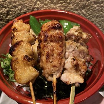 【焼き鳥丼】
