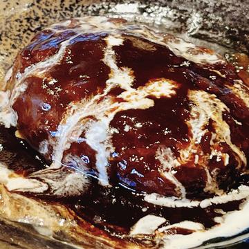 煮込みハンバーグ
