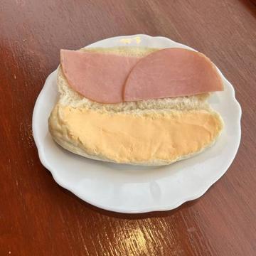 コッペ チェダーチーズハム