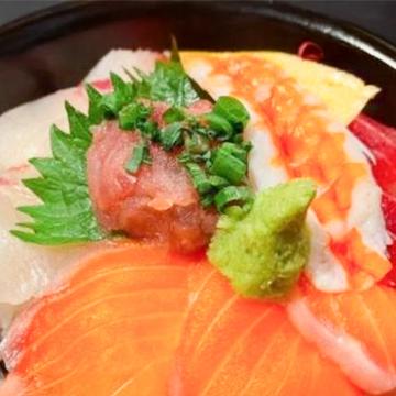 仲卸目利き・豪華6種の海鮮丼