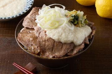 出汁とろろ牛タン丼 Tororo Beef Tongue Bowl