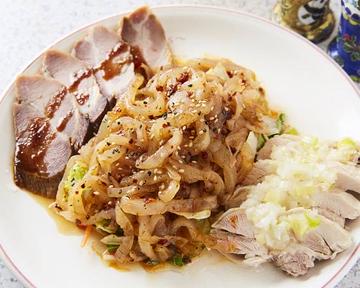 チャーシューとくらげと蒸し鶏のオードブル