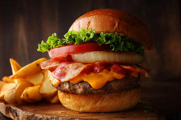 ベーコンチーズバーガー【BACON CHEESE BURGER】