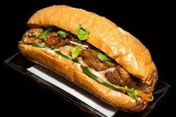 焼きチキンバインミー(バインミーガヌン)