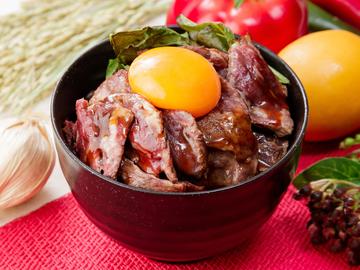 TV放送された！たまご付き(牛ハラミ約100g)やわらか牛ハラミ丼