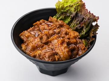 牛カルビ丼<肉大盛>