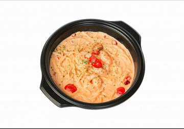 エビのトマトクリームパスタ