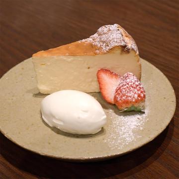 くちどけなめらかベイクドチーズケーキ