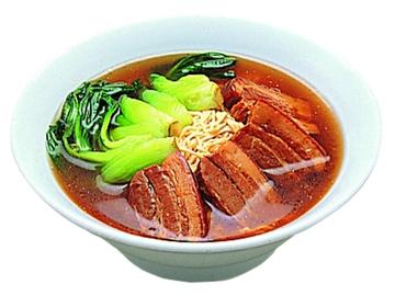 豚角煮ソバ(扣肉面)