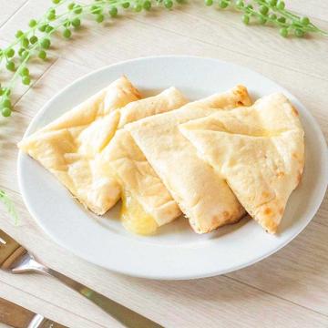 チーズナン/Cheese Nan