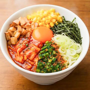 【試食会で8割以上が感動した!?】秘伝味噌の赤からまぜそば