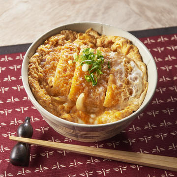 ジューシー厳選豚のかつ丼