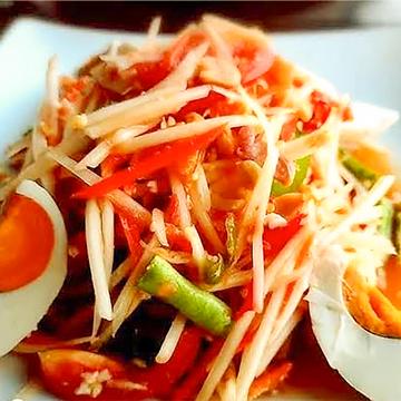 ソムタム ティーンガイ(スパイシー鶏足サラダ) Spicy Chicken Feet Papaya Salad