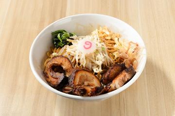 チャーシューまぜそば(麺並200g、中盛245g)