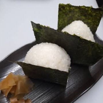 おにぎり2個(梅)