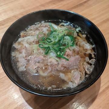 肉かすうどん