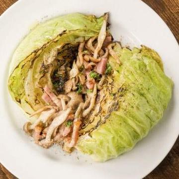 キャベツステーキ Cabbage Steak