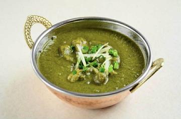 サグチキンカレー【Sag Chicken】