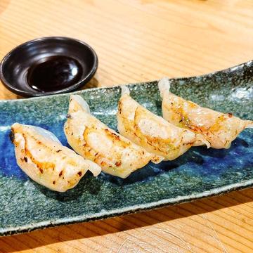 海老海鮮焼き餃子 (4個)【酢醤油】