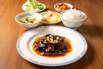 麻婆茄子定食