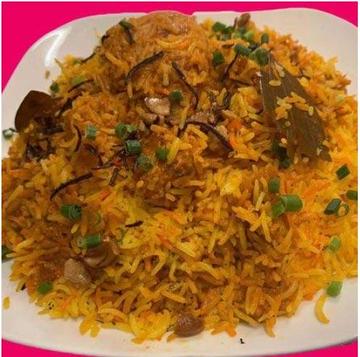 シーフードビリヤニ( seafood biriyani )