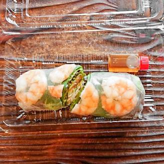 海老と蒸し鶏マリネの生春巻き
