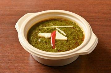 パラクパニールカレー(ほうれん草とカッテージチーズのカレー) / Palak Paneer Curry