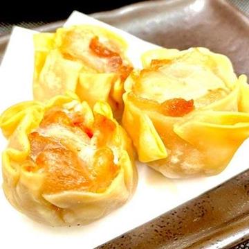 まるごとトマトのマルゲリ餃子 3ケ