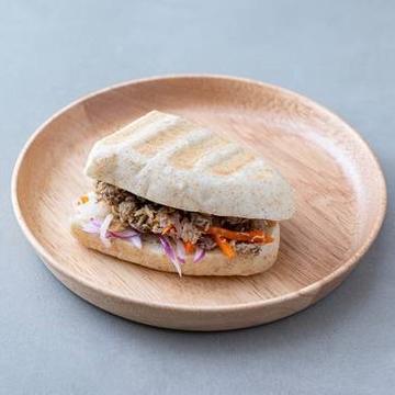 SABAのパニーニ(ハーフサイズ) SABA Panini (Half Size)