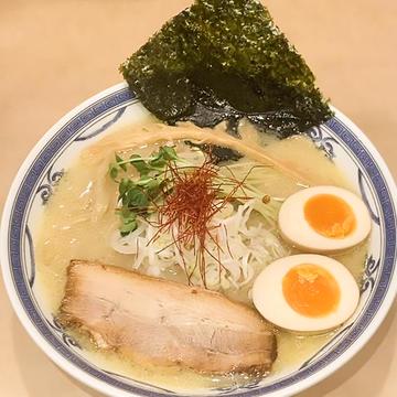 鶏白湯味玉ラーメン