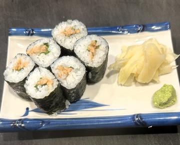 納豆しそ巻き fermented soybeans and shiso sushi roll