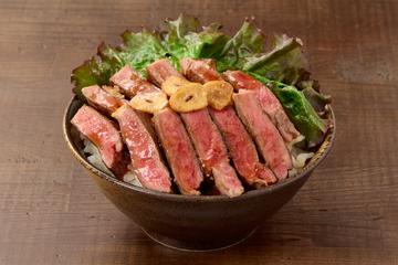 サーロインステーキ丼(150g) Sirloin Steak Bowl