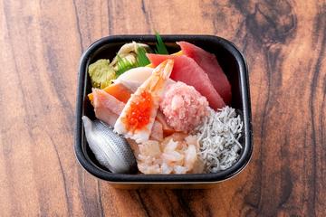 おまかせ海鮮丼