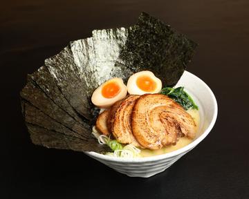 塩豚骨ラーメンゆうぎトッピング