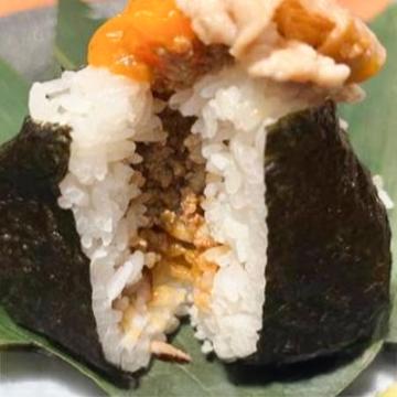 スキヤキ 卵黄・肉みそ・焼肉