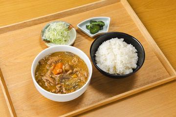 もつ煮込み定食