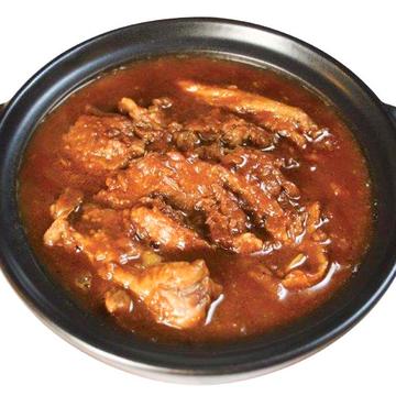 お肉2倍牛すじ煮込みカレー
