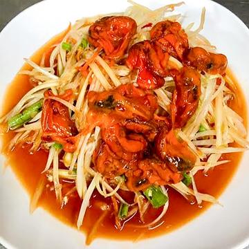 ソムタム プー プラーラー(発酵魚と蟹のソースサラダ) Papaya Salad with Fermented Fish ＆ Crab