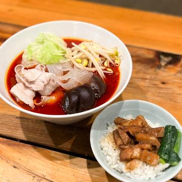 豚しゃぶとスタンダードトッピング麻辣湯(スープ春雨)+ミニ焼豚丼セット