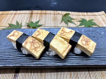 たまごにぎり3貫 3 pieces of egg nigiri