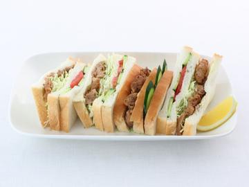 あぶりsoyミートレモンサンド Soymeat sandwich with Lemon sauce