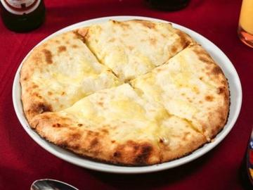 スペシャルチーズナン Special Cheese Naan