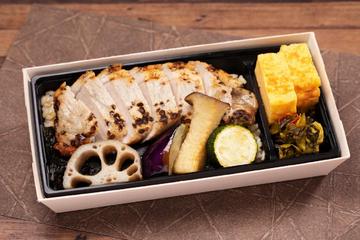 桜山豚塩焼き 玄米のり弁当