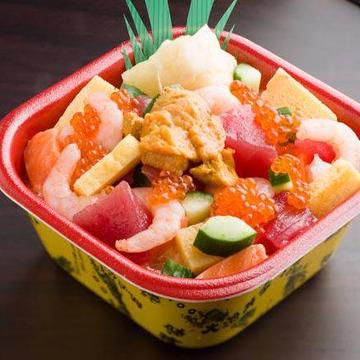 豪華ちらし丼